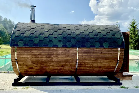 Бани-бочки Woodcraft на участках